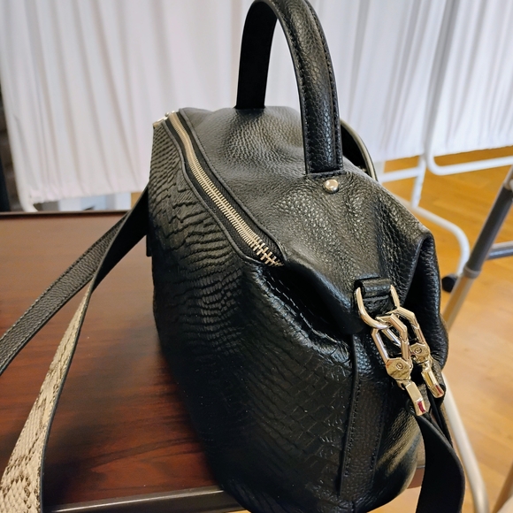 An Actually Fantastic Temu Bag - Picture 6 of 12